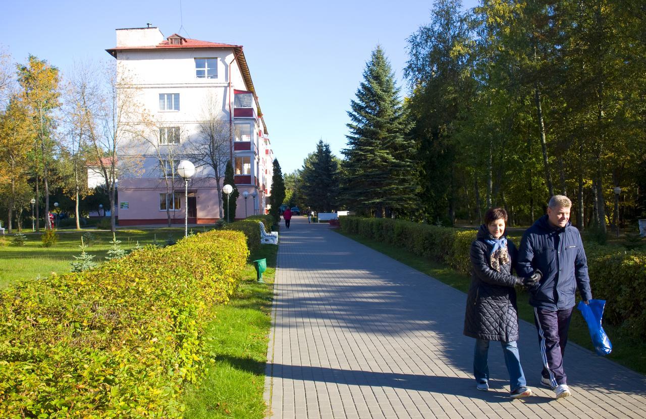 Narochanskiy Bereg Sanatorium Buitenkant foto