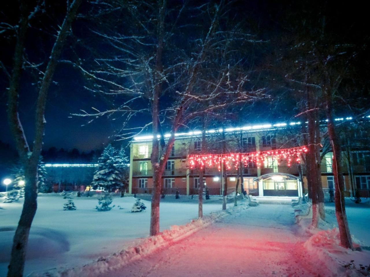 Narochanskiy Bereg Sanatorium Buitenkant foto